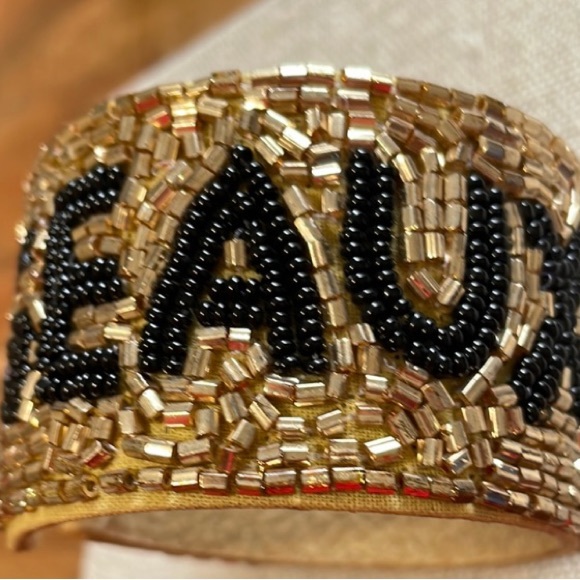 🎉🖤 LAST ONE! New Orleans Saints Game Day Beaded Geaux Saints Cuff Bracelet - Picture 3 of 6